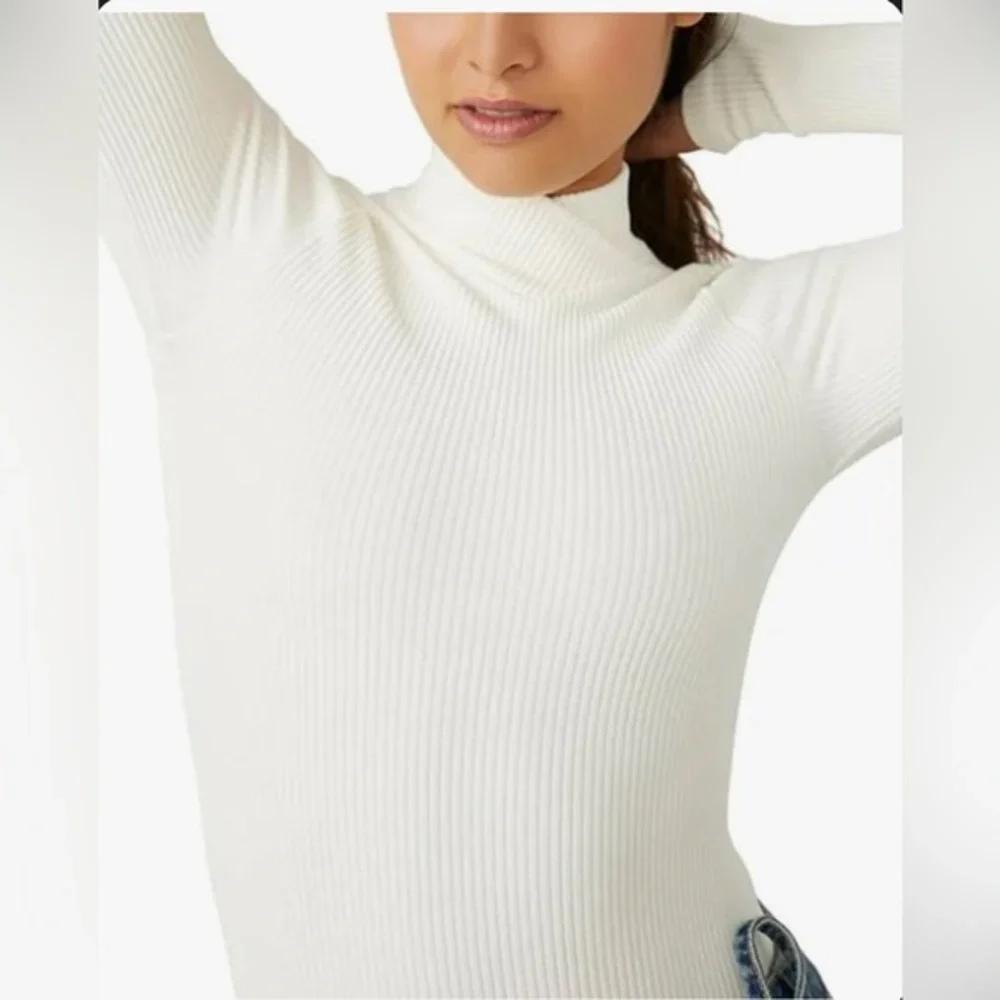 Free People ivory white XYZ‎ Recycled mockneck Turtleneck Bodysuit size M/L new
